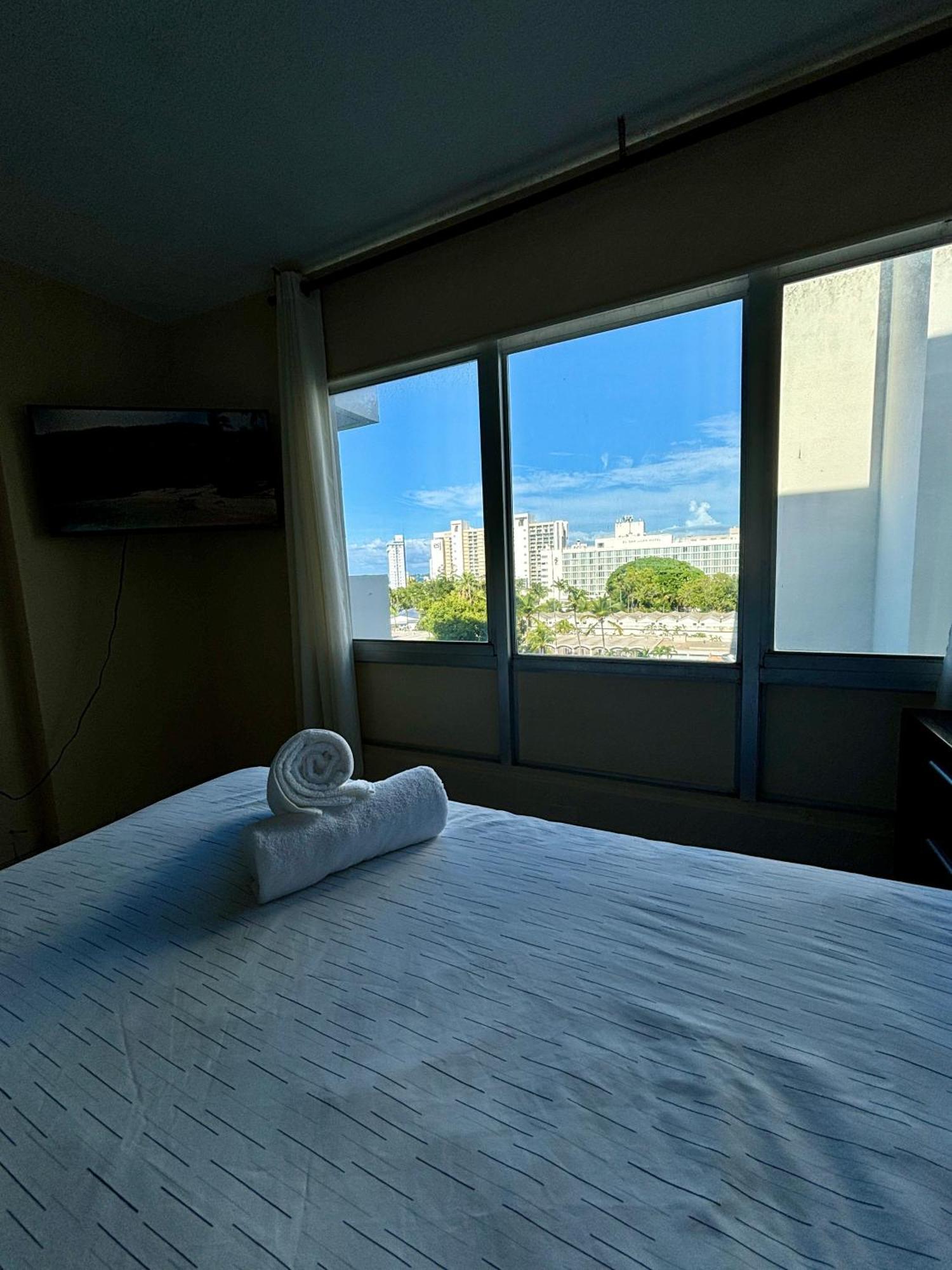 Downtown Beachfront Isla Luxury Apartamento *